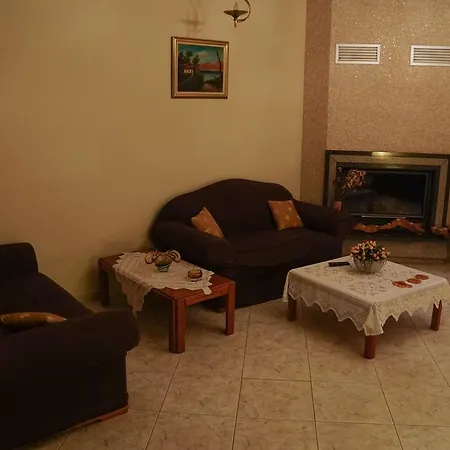 Elatos Guest house