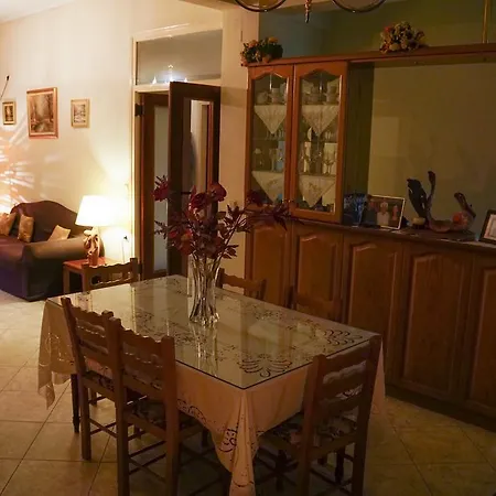 Elatos Guest house Loutra Ipatis