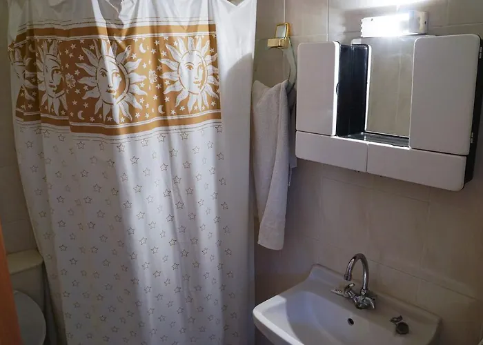 Elatos Guest house *